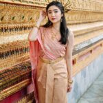 Febby Rastanty Instagram - Lost in the beauty of Wat Arun 🤍 Absolutely captivated by the history and elegance here 🌅✨ // all pics captured by @sweet.escape ❤️ don’t forget to use my discount code ‘FEBBY10’ to get 10% off + 10 extra downloadable photo for photoshoot in all Sweet Escape’s available destination ✨