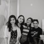 Febby Rastanty Instagram - One fine saturday with blinky 🤭 thank youu for comin to @pa.ra.dia gengz 💃🏻 📸: @nizamalija 📍: @pa.ra.dia