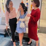 Febby Rastanty Instagram - Sebelum berangkat ke tokyo kemarin, aku sempetin buat treatment rutin di @youthbeautyclinic ☺️ it’s always a pleasure to come back! Thank youu dok! @dr.gabysyer @dr.innejane ❤️ (swipe sampe slide terakhir; ngajak dokter buat foto candid ala-ala ternyata oke juga ya dok hahaha 🤪🤪)