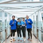 Febby Rastanty Instagram - Hehe masih belum bisa move on dari Tokyo Marathon 2023 kemarin :’) And now i just wanna give a shout out to these three. My #borntosweat family. This one is gonna be long so bear with me. Mungkin kalau berangkatnya gak sama mereka, aku gak akan seambi kemarin deh 😅. Dari awal tau kalau berangkat nya bareng Kak Melanie, Kak Daniel & Kak Ibnu, jujur bikin minder. Karena cuma aku yang bener-bener baru pertama kali 🥹 Pas lari bareng juga aku selalu ketinggalan sendiri, selalu gak ikut group picture karena selalu selesai terakhir. Tapi semuanya kakak-kakakku ini humble dan care banget. Vibesnya positif sekali. They truly inspire me to do better. To be better ☺️✨ Kak @vjdaniel dari awal pacenya udah bikin mules. Tapi aku selalu amazed sama semangat dan konsistensi nya dalam berlatih. Jarang banget bolos latihan, taat & disiplin, program dari coach semua diikutin, setiap latihan selalu on time dan selalu dateng paling awal. No wonder dia bisa PB di Tokmar kemarin 🥹👏🏻 Kak @ibnujamilo definisi santai tapi cepet selesai. Lari bareng sama dia selalu seru karena ketawa-tawa mulu hahaha. Beberapa minggu sebelumnya beberapa kali denger dia bilang kakinya suka keram tapi kalau lagi latihan long run pasti selalu usaha buat selesain program. Akhirnya Tokmar juga PB dong! Hahaha mantap jon! 🤪🙌🏻 The last but not least, my dear sis @melanieputria ❤️ she’s definitely one of the sweetest human i’ve ever known. Dan aku tau semua orang yang kenal dia pasti setuju. She’s so lovely, caring and genuine. She remembers each and everyone’s name, she always look people in the eyes and make them feel loved and appreciated. Larinya sih gausah ditanya ya. 6 WMM aja udah selesai. Marathon sambil live IG? Boom! She nailed it! Aku benci banget tanjakan tapi dia yang ingetin buat rubah mindsetku. Your body can achieve what your mind can believe. Jadi selama marathon kemarin setiap liat tanjakan, langsung pasang senyum dan ngomong dalam hati “wah akhirnya tanjakan! Suka banget deh tanjakan” hahaha 😂 Thank you kakak-kakak atas cerita yang sangat menyenangkan selama di jepang kemarin, atas semua tawa dan canda, dan udah jadi panutan yang keren banget buat aku🥹❤️❤️