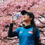 Febby Rastanty Instagram - Gak afdol ya, kalau liburan ke jepang tapi gak upload sama bunga sakura. Sambil lari juga deh biar kayak marathoner banget gitu. AZEEEEEEK 💃🏻