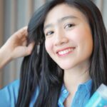 Febby Rastanty Instagram - Ikutin a day in my life yuk! Dari pilates sampe aktifitas lainnya, ini kesibukan aku sehari-hari 🧘🏻‍♀️🤳🏻👩🏻‍💻🎬 Walaupun jadwalku padat seharian, rambut aku tetep totalitas karena Sunsilk Anti Ketombe! Shampoo ini mengandung bahan alami Tea Tree Oil Serum + Aloe Vera dan Ginseng 🍃 Jadi ketombe hempas dan rambutku ternutrisi biar selalu kuat & sehat 💆🏻‍♀️ Jangan lupa pake Sunsilk Anti Ketombe juga yaa guys biar ketombe hempas, rambut kuat dan sehat totalitas! 💙 @sunsilkid #SunsilkAntiKetombe #KetombeHempasRambutSehatTotalitas