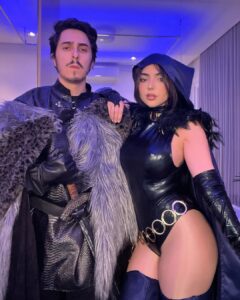 Felipe Castanhari Instagram - Um multiverso onde a Ravena encontra o Jon Snow 🤓 . Preciso dar os créditos desse meu cosplay maravilhoso feito pelas perfeitas @deborafuzeti e @callmepinke ❤️‍🔥 A roupa do @fecastanhari é da @breshowfantasias