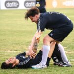 Felipe Castanhari Instagram – Domingo incrível ao lado de tantos amigos! Apesar de ter jogado um futebol RIDÍCULO, o mais gratificante foi a nossa conquista coletiva: arrecadamos mais de três toneladas de alimentos em um encontro memorável com uma galera FODA da internet. 
Um agradecimento especial ao @cocielo e ao @podpah pelo convite e por liderarem esta iniciativa foda em nossa terra natal; OSASCO. Parabéns toda galera que colou, juntos, fizemos a diferença!
📸@yurigomes e @davi_gueiros