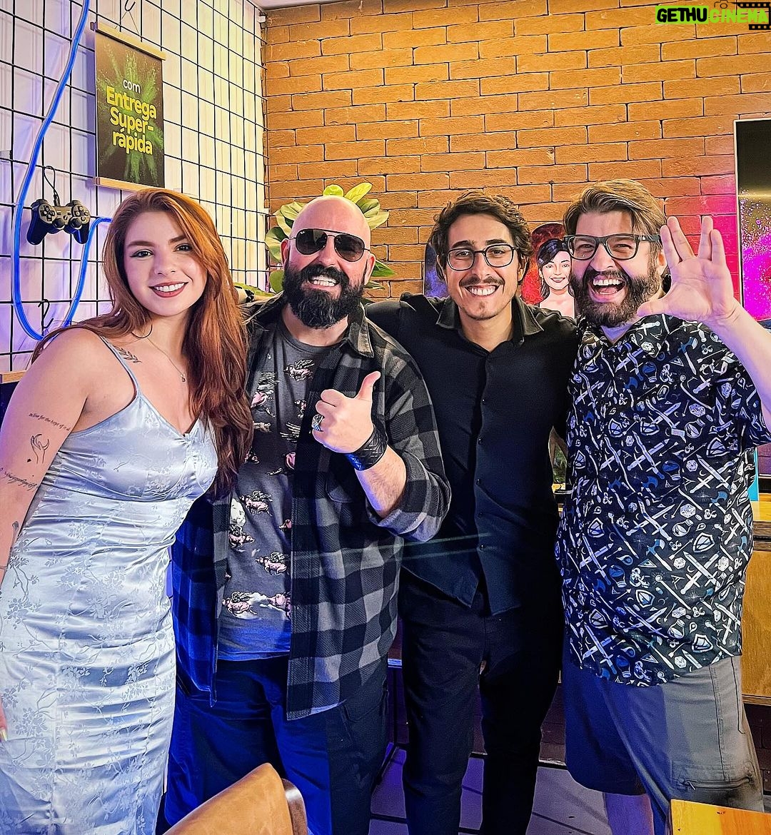Felipe Castanhari Instagram - Cliques de uma noite incrível com pessoas maravilhosas! 📸 @rodrigopazzini