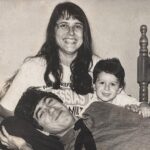 Felipe Castanhari Instagram - Começa com uma criança fofa ➡️ depois vira um adolescente estranho ➡️ e finalmente um adulto esquisito! Essa, meus amigos, é a ordem natural da vida.
