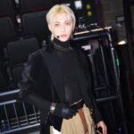 Felix Instagram - Thank you #Stay for gifting us Best Kpop for the VMA! Thank you 💙 @nicolasghesquiere @louisvuitton For letting me wear such charming and delightful pieces at the VMA! 🥹👌✨️