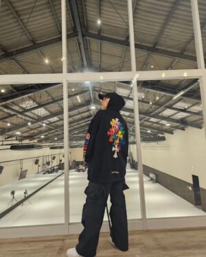 Felix Instagram - 9+9-9×9÷9 
#stay #hint #of #the #day