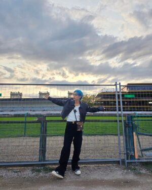 Felix Instagram - 🩵🤟💙
#STAY