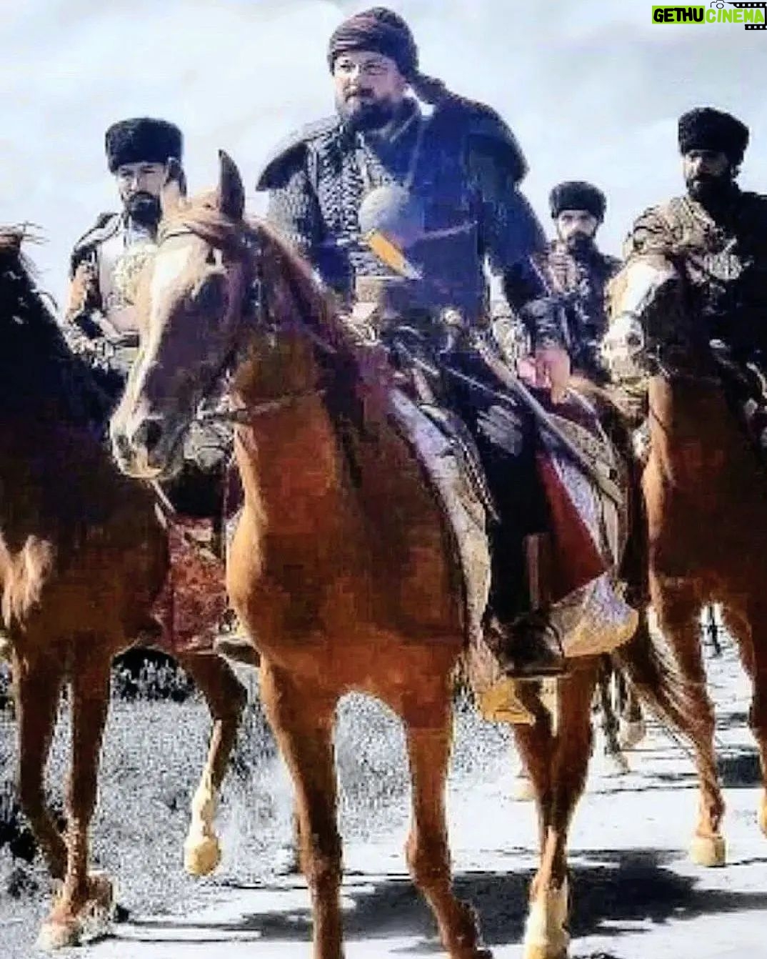 Ferhat Yılmaz Instagram - #semseddin 🎬🎥 🇹🇷⚔️🇺🇿 #bozdağ #bozdagfilm #bozkirarslanıcelaleddin #celaleddin @tabii @tabiiur @tabiienglish @tabiiespanol @tabiiar #dizi #tarihidizi #ferhatyılmaz #aktor #oyuncu #sinema #kamera #trt #yapım #basin #yayında .....! Uzbekistan Tashkent