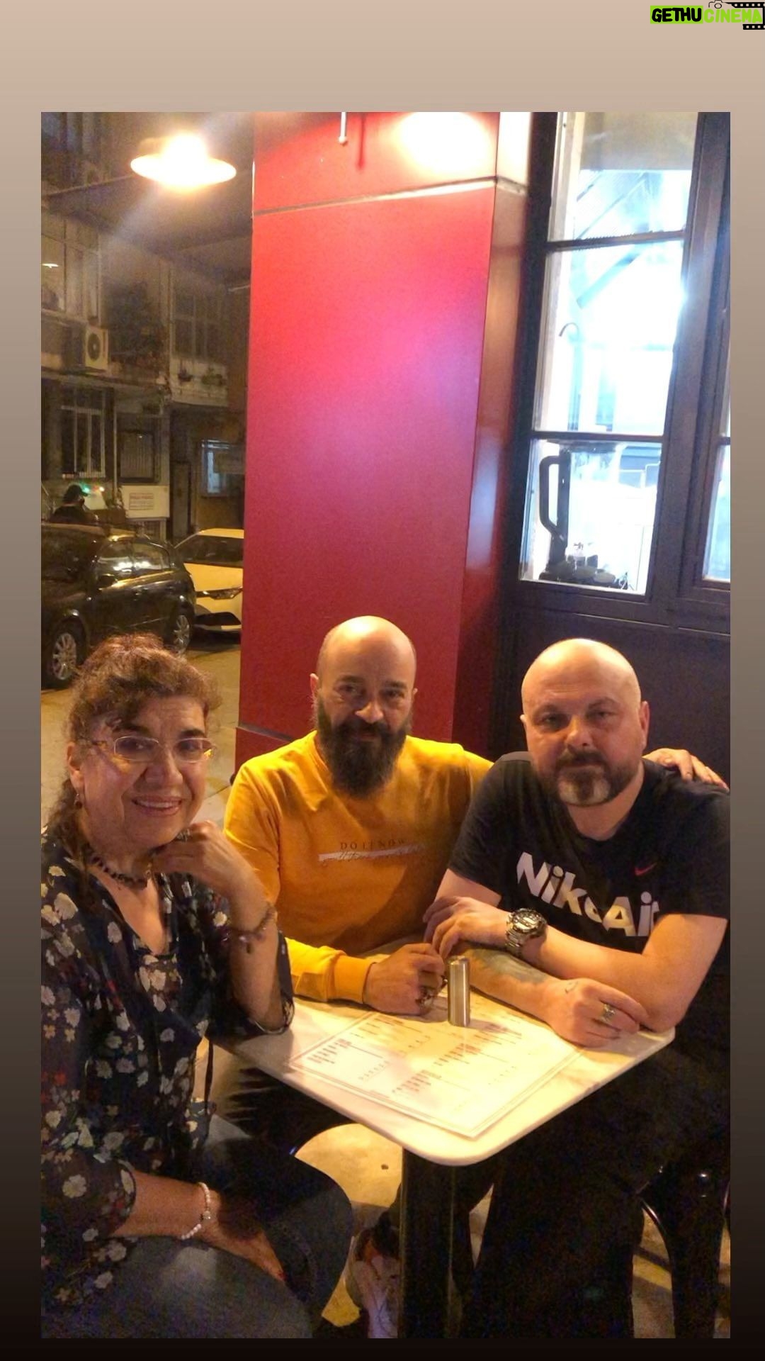 Ferhat Yılmaz Instagram - #billurkalkavan ❤️🌹🌺🌷🌸 #serdalyazici #sabahatadalar