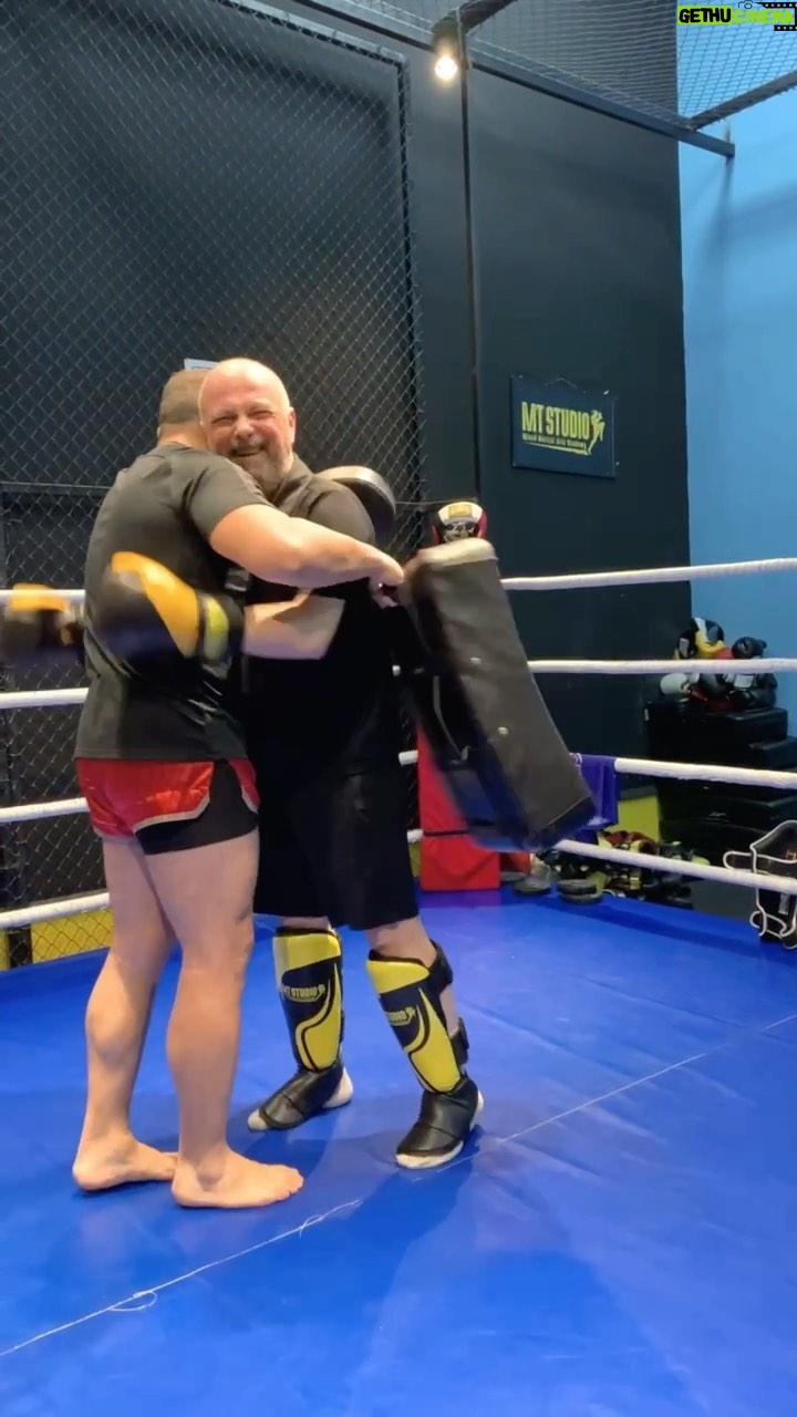 Ferhat Yılmaz Instagram - @muaythaistudio @cmbostanci @calayirthaiboxing @sevkies
