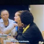 Fernanda Souza Instagram - O mundo ama esse “raiality”!!!! 😂😂😂 arrasta e vem assistir com meus comentários! E eu amo essas famílias e ter tido a oportunidade de assistir essas transformações! 🙏🏻♥️ Obrigada a cada uma das famílias e cada um dos participantes! Tô morrendo de saudade de todos vocês… #IlhadoscomASogra #NetflixBrasil