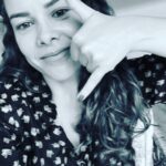 Fernanda Souza Instagram - A gente tá preso nessa música mesmo e vamos deslizando! 🤙🏼 Kkkkkk Ela ta em repeat no cérebro de todo mundo também?