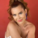 Fernanda Souza Instagram - Quem já maratonou o 4 primeiros episódios de ILHADOS COM A SOGRA de uma vez só???? Quem amouuuu taca um ♥️!! E quem diria que vc ia gostar tanto de um reality com sogras… Eu disse que a @netflixbrasil ia te surpreender… 😂😂😂