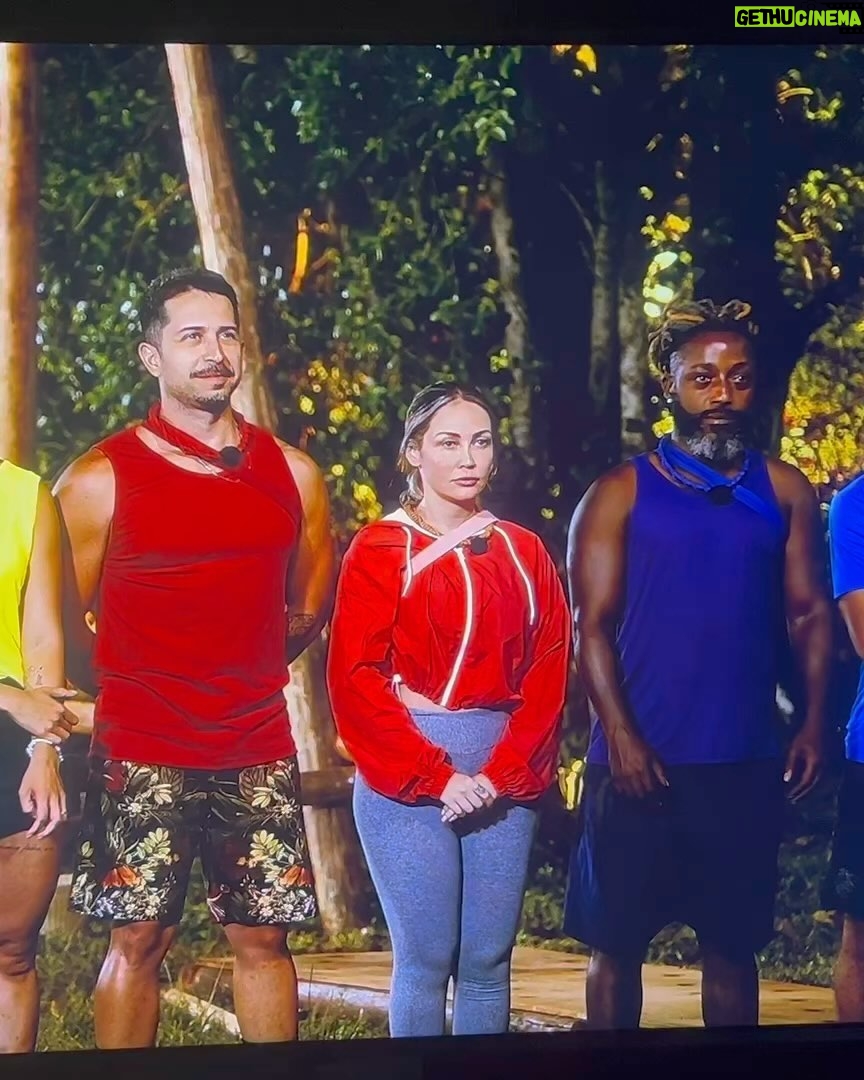 Fernanda Souza Instagram - Quem já maratonou o 4 primeiros episódios de ILHADOS COM A SOGRA de uma vez só???? Quem amouuuu taca um ♥️!! E quem diria que vc ia gostar tanto de um reality com sogras… Eu disse que a @netflixbrasil ia te surpreender… 😂😂😂