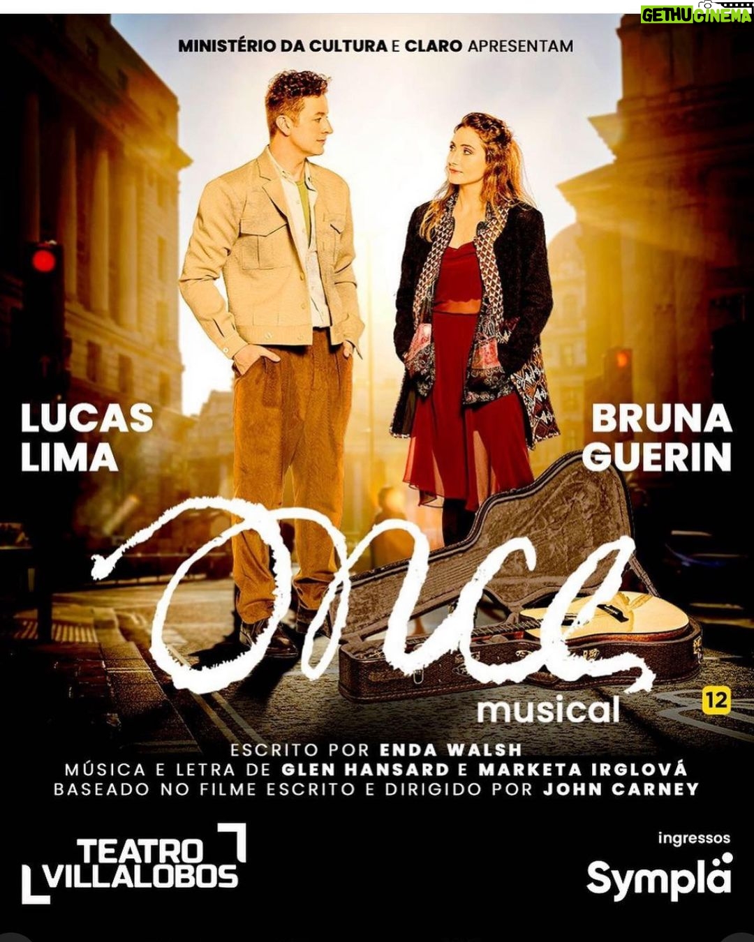 Fernanda Souza Instagram - Ontem foi dia de assistir nosso amado amigo @lucas.lima no @once_omusical! Sai de lá 🙀 @lucas.lima vc canta, toca e ainda atua com uma naturalidade, com tanta paixão e dignidade! Fiquei tão orgulhosa de você, Luc! Tantooooo! E de quebra ainda assisti a mais um espetáculo com a @brunaguerin, que na minha opinião é uma das atrizes mais completas da sua geração! Meus parabéns a todo o elenco impecável e a toda equipe! ✨✨✨ Fica em cartaz no Teatro Villa Lobos até dia 21/05 e recomendo mto! Eu e Duda saímos de lá emocionadas com uma história tão linda e tanta música boa! Ps. @sandyoficial e @limanoely9 nem acredito que conseguimos assistir juntinhas! Amamos vocês