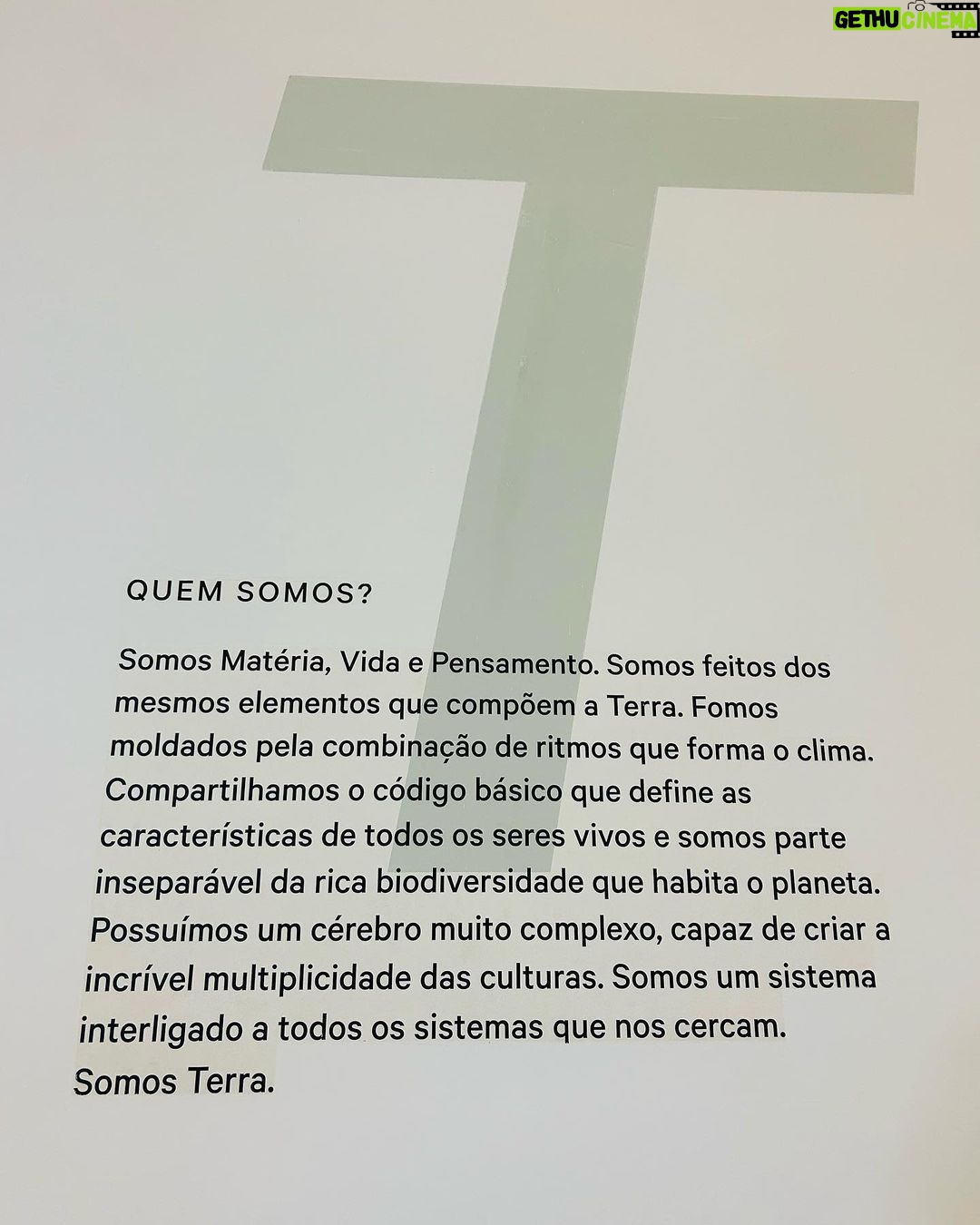 Fernanda Souza - 311.7K Likes - Museu do Amanhã:
𝐓𝐄𝐌 𝐐𝐔𝐄 𝐈𝐑!
Passeio lindo, inspirador,
sensível, e reflexivo!
Resgatei a influencer que mora em mim, já que falei que estarei mais “on” em 2023 e fiz vaaaarios Stories!
Vai la veeeer! Tá legal!
Ps. @arethaoliveiraoficial fazendo passeios turísticos comigo desde Mili e Pata!