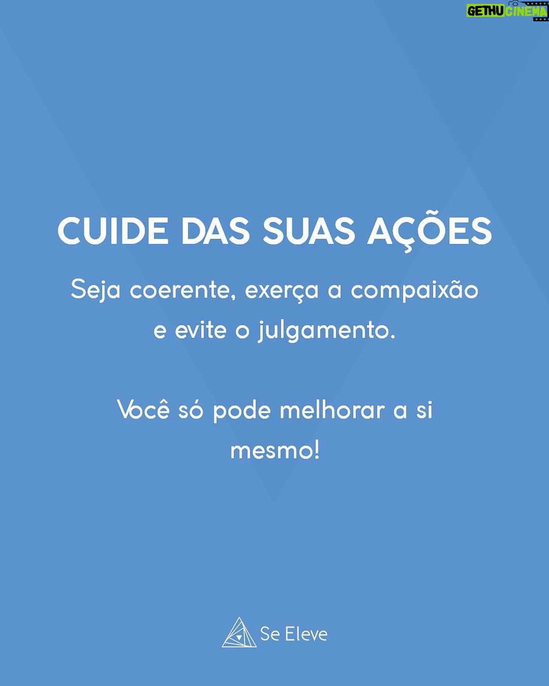 Fernanda Souza Instagram - Para se conhecer, você precisa saber do que você é feito. E, sim, você é feito de energia! ✨ A verdade é que tudo no Universo é composto por uma energia que vibra em diferentes frequências - e isso inclui todos nós. Essa energia pode se manifestar de forma condensada, como no seu corpo físico, que você pode tocar agora; ou de forma livre, em tudo que você não pode ver, não pode tocar, mas pode sentir. Tudo isso compõe o seu corpo energético! E, se tudo é energia, você precisa saber como cuidar melhor da sua! Quer entender mais sobre isso? Venha assistir à nossa série gratuita Autoconhecimento para Iniciantes. Uma série criada com o objetivo de descomplicar o processo de Autoconhecimento e te ajudar a trazê-lo para a sua vida cotidiana de forma simples, leve e prática! Clique no link da Bio e venha com a gente viver essa transformação! 🌀✨