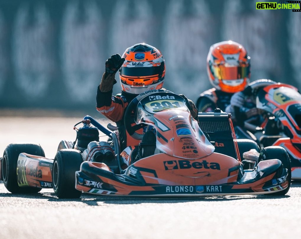 Fernando Alonso Instagram - Keep the streak going. Victory today in the WSK master series for @fa_alonsokart and @dpkracing . Bravo @niklas_schaufler 🥇. #FAkart #dpkracing #karting