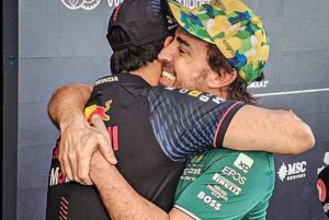Fernando Alonso Instagram - Keep calm and carry on. 💪. We don’t give up . @astonmartinf1 #f1 #brazil #astonMartin