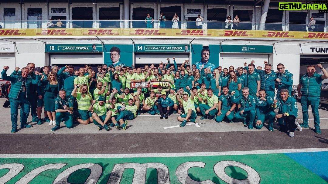Fernando Alonso Instagram - Merci Canada 💚. @astonmartinf1 #f1