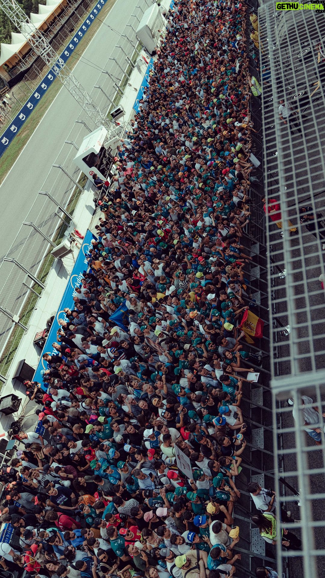 Fernando Alonso Instagram - This support is everything. 💚 #SpanishGP #IAM