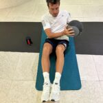 Fernando Alonso Instagram – I wanted to introduce you to a new workout partner, my customised Beosound Explore portable speaker. Powerful, water-resistant, and ideal for travel.

@bangolufsen #bangolufsen #beosoundexplore