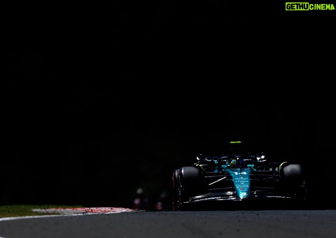 Fernando Alonso Instagram - Double points for the team in a tough weekend. I also made a mistake in the second pit stop that caused a slow stop, sorry 😵💫! We lacked pace to fight higher up, but heads down and we know what we have to do! This team never gives up💪! Can't wait to fight again in Spa next weekend! Let's go! 💪💪 @astonmartinf1 #astonmartin #f1 #budapest #hungary