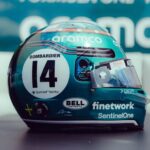 Fernando Alonso Instagram - Special helmet ↔️ Special race. Home Grand Prix for @astonmartinf1 . #f1 #silverstone #astonmartin @bellracinghq