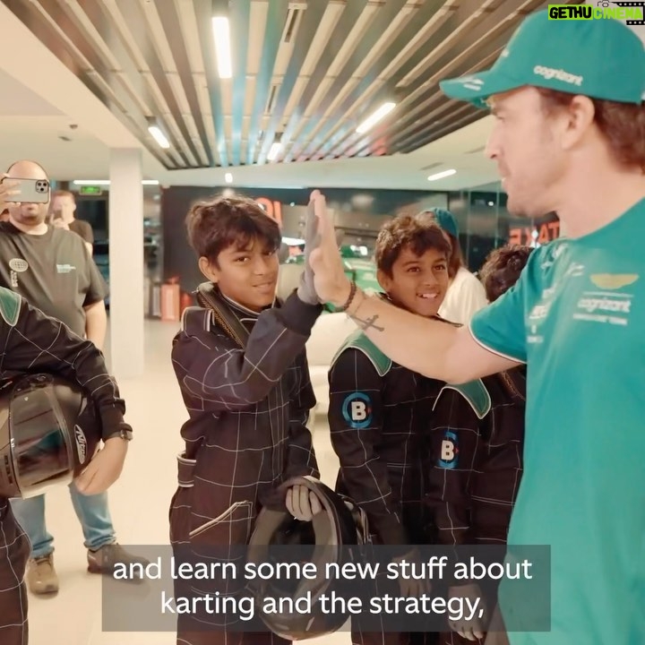Fernando Alonso Instagram - Thank you @aramco for this beautiful day and for your care towards future generations. #karting #motorsport #future #aramco #saudiaramco