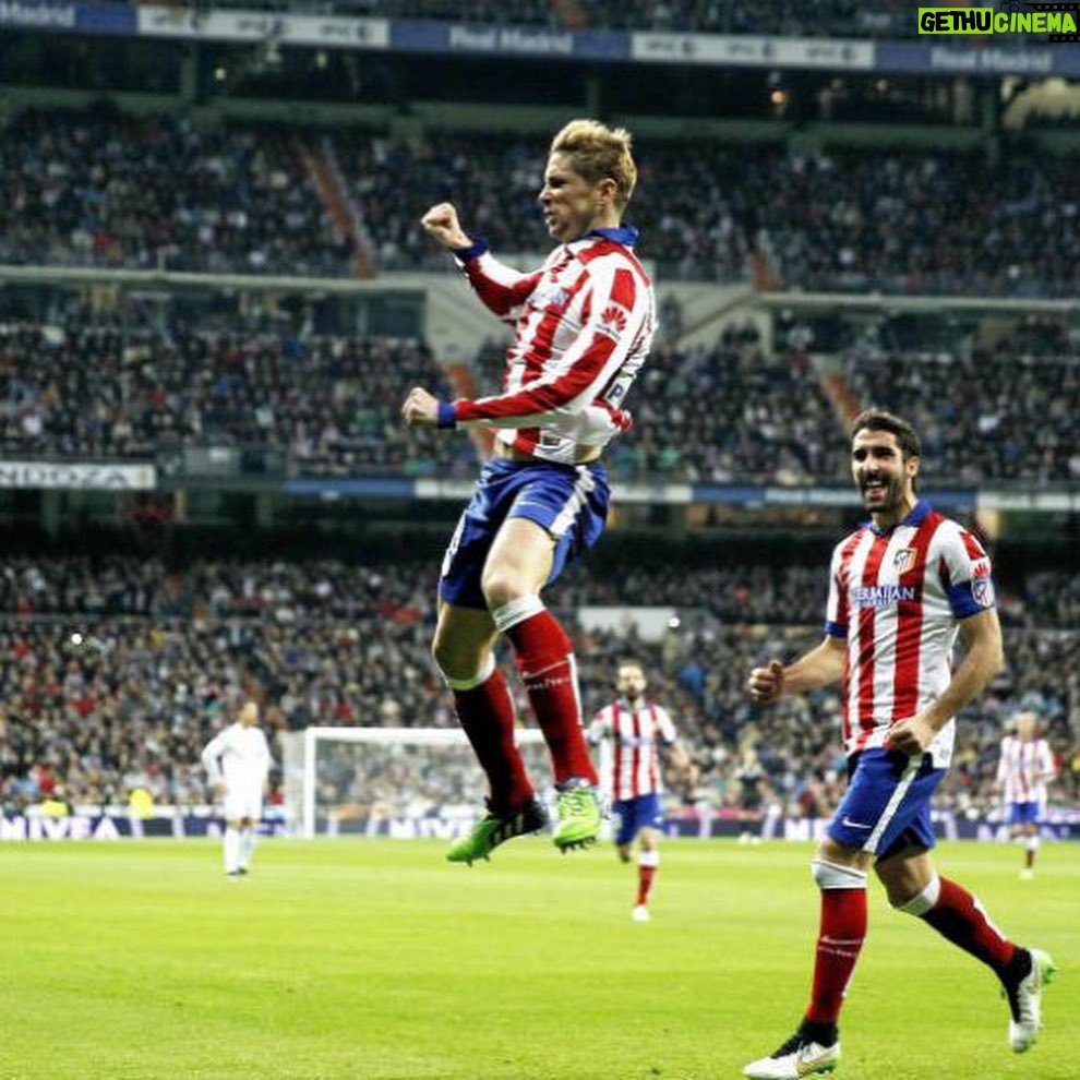 Fernando Torres Instagram - Return to @atleticodemadrid 2 goals in last ever #vicentecalderon stadium @europaleague with @atleticodemadrid 2 goals in my last ever @atleticodemadrid match End of my career in @sagantosu_official ... Wishing everybody a wonderful end of the year and a great 2020. I hope next decade will be even better than last one. Lots of love #FT