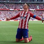 Fernando Torres Instagram - Return to @atleticodemadrid 2 goals in last ever #vicentecalderon stadium @europaleague with @atleticodemadrid 2 goals in my last ever @atleticodemadrid match End of my career in @sagantosu_official ... Wishing everybody a wonderful end of the year and a great 2020. I hope next decade will be even better than last one. Lots of love #FT
