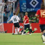 Fernando Torres Instagram - Hoy se cumplen años del éxito de un grupo que empezó una etapa legendaria, demostrando que la victoria se consigue con todos juntos y unidos. Vamos @sefutbol , a por el siguiente reto! #SomosEspaña #EternoLuis Ernst-Happel-Stadion