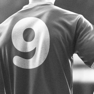 Fernando Torres Instagram - Sólo entiendo la vida de una manera: jugando. Por eso, he decidido volver. Este viernes comunicaré dónde 😎 ⚽ #vuelveelniño #vuelvoajugar