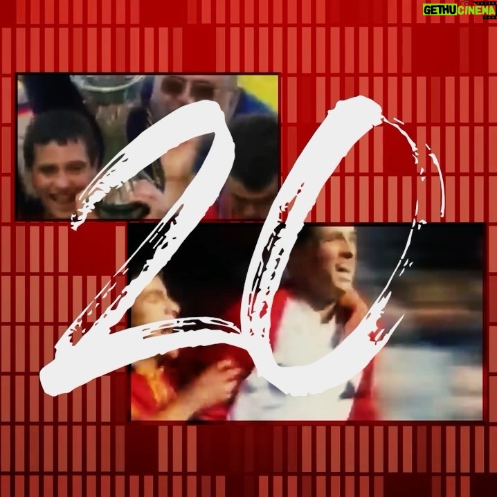 Fernando Torres Instagram - Hoy se cumplen 20 años del triunfo en el Europeo Sub-16 con el que todo comenzó, un título muy especial con un gran grupo que me abrió las puertas del fútbol profesional. Grandes recuerdos!! Today is the 20th anniversary of the U16 Euro triumph that sparked it all. That special trophy with a great squad opened the doors of professional football for me. Fond memories!! @sefutbol #F9T20Aniversario #F9T20Anniversary Stadium of Light
