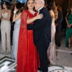 Fifi Abdo Instagram - الف مبروووك للعروسة القمر ملك حسونة كريمة رجل الاعمال محمد حسونة و زوجتة المهندسة ميرفت فتح الله و العريس المهندس سمير بسيوني نجل رجل الاعمال عادل بسيوني و حرمة السيدة هالة سمير. كان نفسي اكون معاكم بتمناللكم السعادة و عقبال كل البنات و الشباب ❤️❤️❤️❤️❤️