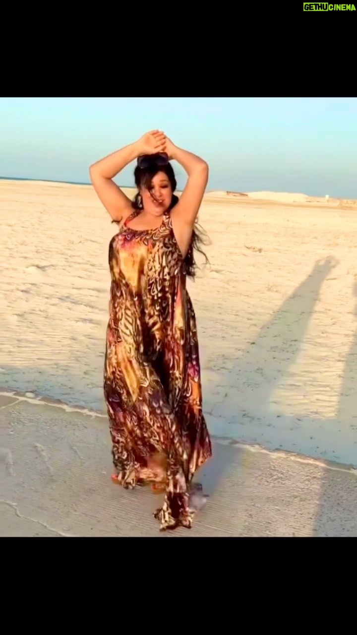 Fifi Abdo Instagram - من الساحل الشمالي بحبكم ❤️