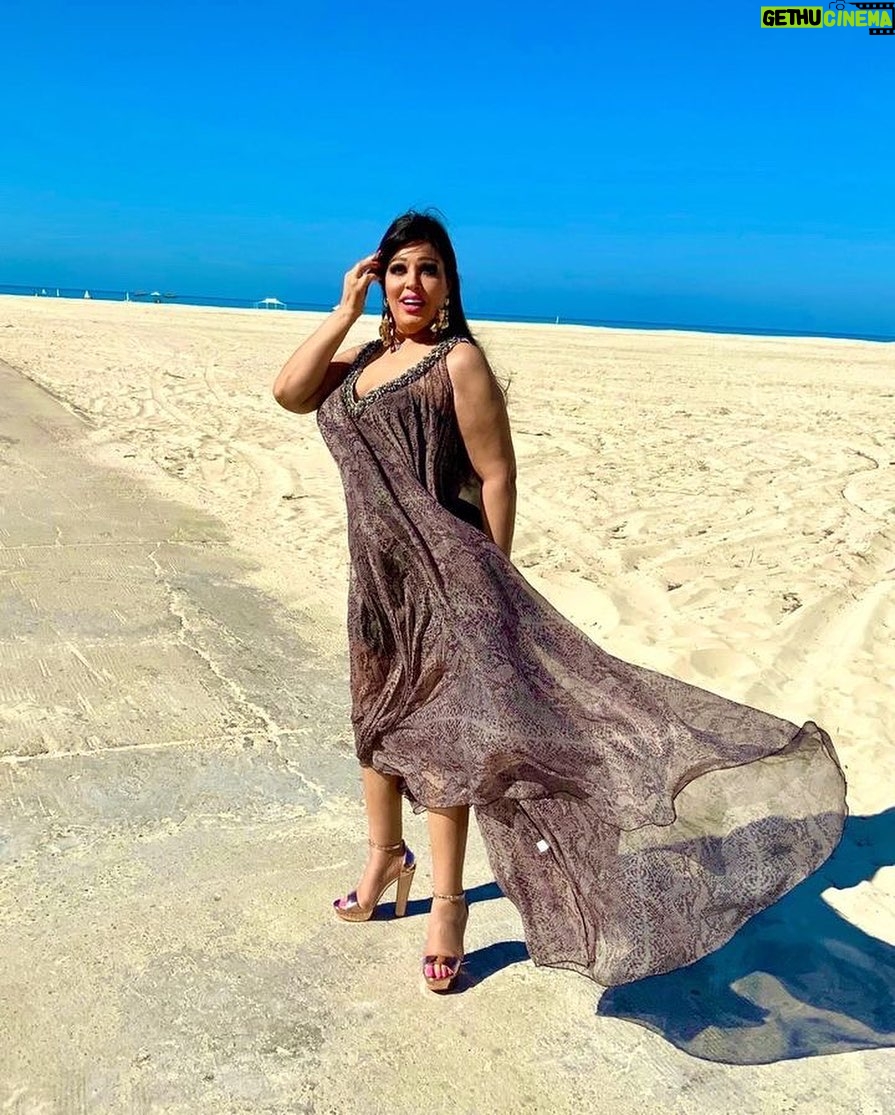 Fifi Abdo Instagram - يا صباح الفل من الساحل الشمالي
