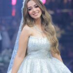 Fifi Abdo Instagram - الف مبروووك للعروسة القمر د. لؤة سرور و عريسها رجل الاعمال حماد ايهاب و لعائلتهم. للأسف مقدرتش اكون معاكم في الليلة الجميلة دي بتمنالكم السعادة و الهنا يا رب و عقبال كل البنات و الشباب يا رب ❤️❤️❤️❤️❤️