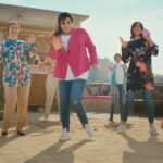 Fifi Abdo Instagram - تمر السنين و تغلى الاسعار و ڤانيش لسه ب ٥ جنيه. ده اعلاني الجديد مع ڤانيش و اللي بعده الاعلان القديم كان في ٢٠١٩. #ڤانيش_بخمسة_جنيه @tayarahworld