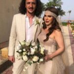Fifi Abdo Instagram - الف مبروك للعروسين حبيبة قلبي الفنانة دنيا عبد العزيز و العريس مصطفي كامل ربنا يسعدكم و يوفقكم و عقبال كل البنات و الشباب ❤️❤️❤️❤️❤️