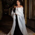 Fifi Abdo Instagram - احدث اطلاله ليه لاااف يووووو مواههه 💋💋💋💋💋Styled by @ziadalsaleh Diamond 💎 @alfardanjewellery.ksa Dress @perla.ksa Make up @ariam_salon hair @jameela_hairstyle Photo @reemaphoto_
