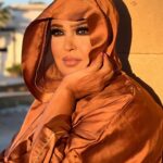 Fifi Abdo Instagram - كل سنة و انتم بخير و صحة و سعادة ان شاء الله بمناسبة المولد النبوي الشريف يعود علينا بخير يا رب🤎🤍🧡
