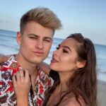 Filip Zabielski Instagram - Dwa świry się dobrały 🤪❤️ przesuwajcie w lewo, która fotka najlepsza Waszym zdaniem?😂 Fuerteventura, Costa Calma, Sotavento Beach Club