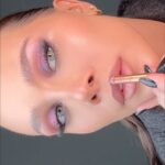Flavia Pavanelli Instagram - Um lábio nude com um toque leve de holográfico pode ser a cereja do bolo nesse carnaval, viu? ✨ que comecem os tutoriais! Lápis: Lip Cheat Iconic Nude + Pillow Talk 3. Intense @charlottetilbury Gloss: 02 XXL Nude @sephoracollection Paleta I: Le 9 de @givenchybeauty 9.01 Paleta II: Aurora Glow Kit @anastasiabeverlyhills São Paulo, Brazil