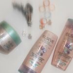 Flavia Pavanelli Instagram - Esses são os momentos que eu mais amo e faço questão de ter no meu dia. E com certeza uma das minhas escolhas diárias é o novo Elseve Pure Hialurônico de @lorealparis. Que promete - e cumpre - deixar nosso cabelo sem oleosidade e com as pontas hidratadas por até 72h. E o resultado não poderia ser diferente, né? Gostaram? #LorealParis #LorealParisHaircare #Elseve #PureHialuronico #CabelosLivresComoVocê #Publicidade São Paulo, Brazil