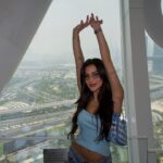 Flavia Pavanelli Instagram - turistando… Dubai Frame برواز دبي