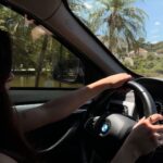 Flavia Pavanelli Instagram – Como eu queria essa facilidade de só entrar no carro, apertar o botão e estar pronta 🧚🏼‍♀️ vocês também? E falando em praticidade, sinônimo pra mim é sempre @livreoficial. Só de não me preocupar com IPVA e ter assistência 24h, minha rotina já é muito mais tranquila ✨ e como!
