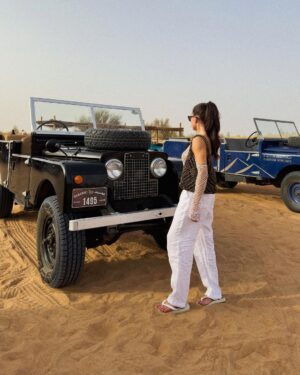Flavia Pavanelli Instagram - Estou atrasada nos posts mas quem acompanha os stories já viu a experiência especial que tivemos ontem com a @platinumheritage 🏜️ foi lindo demais! Obrigada, querida @fmconciergedubai ✨🐫

vestindo @shopyouse (coleção “handmade” que lançaremos em breve)